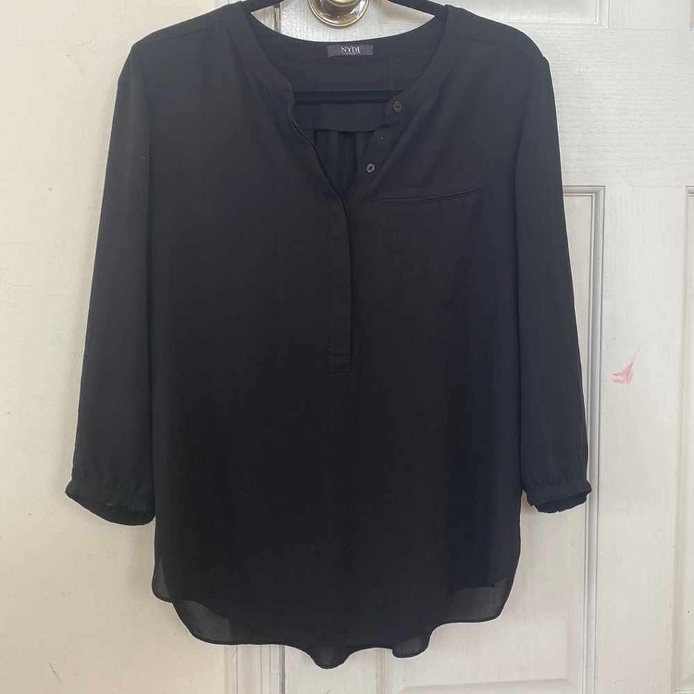COPY - NYDJ black silk top medium